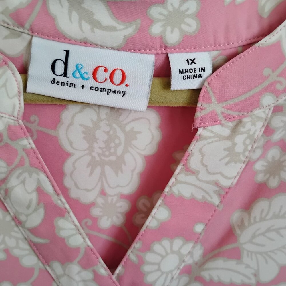 Denim & Co. 1x pink floral button front tunic blouse. - Picture 3 of 3